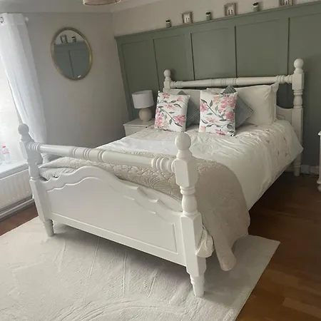 Apartment Nell & J S Kingscourt